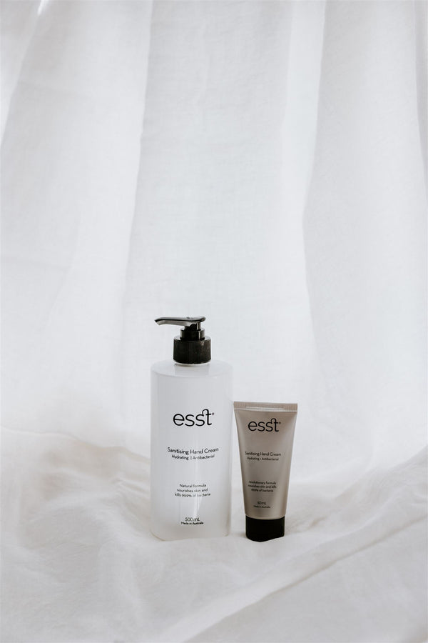 esst Luxury sanitising cream 500ml